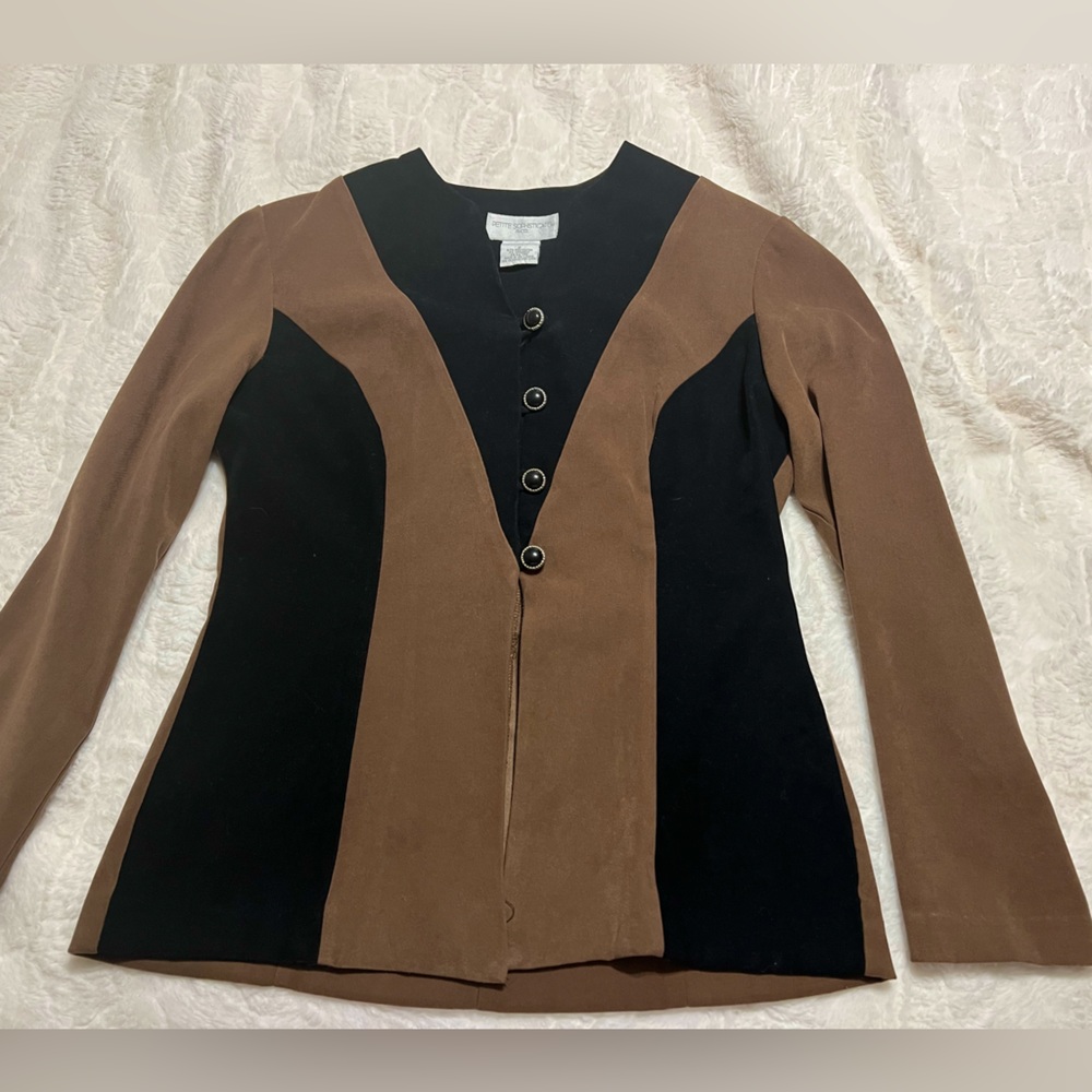 *VINTAGE* Two-Toned Petite Sophisticate &Co. Top Size 2